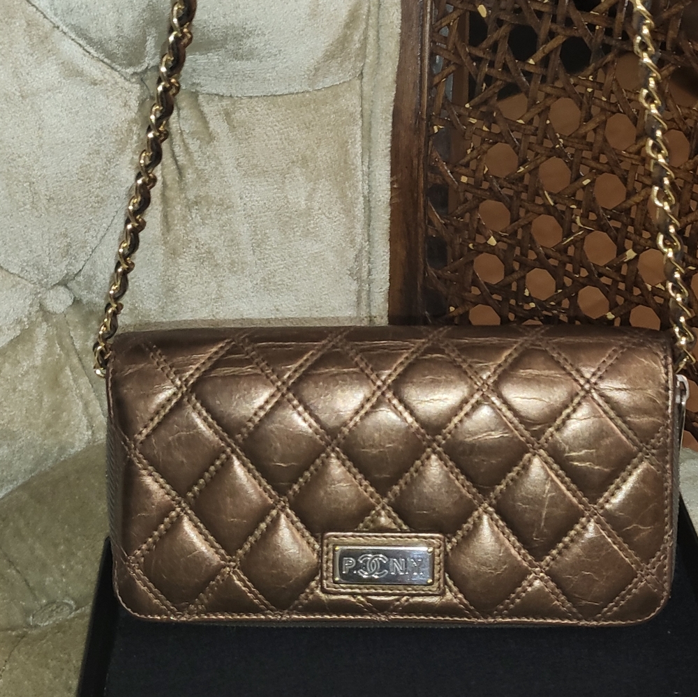 (SOLD)Authentic Chanel Paris New York travel line long wallet. - Picture 1 of 10